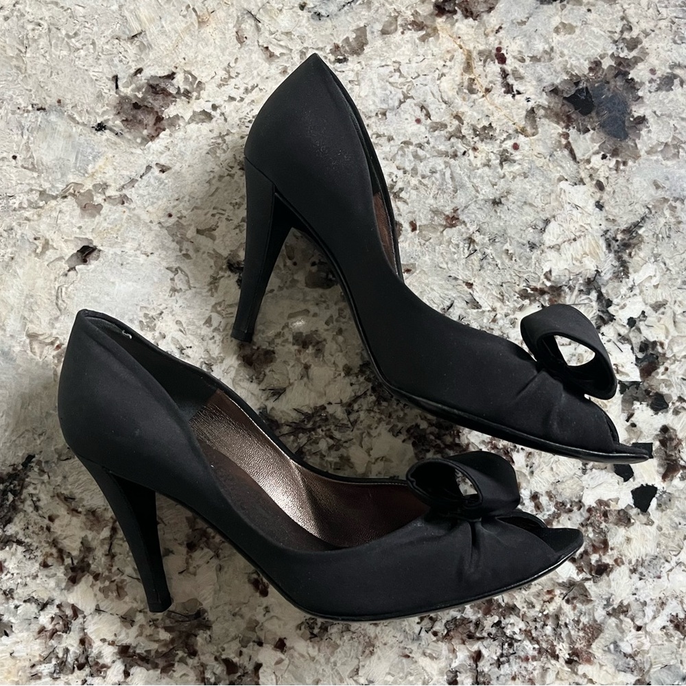 Salvatore Ferragamo Women's Black Satin Peep-Toe Heels - Picture 4 of 5